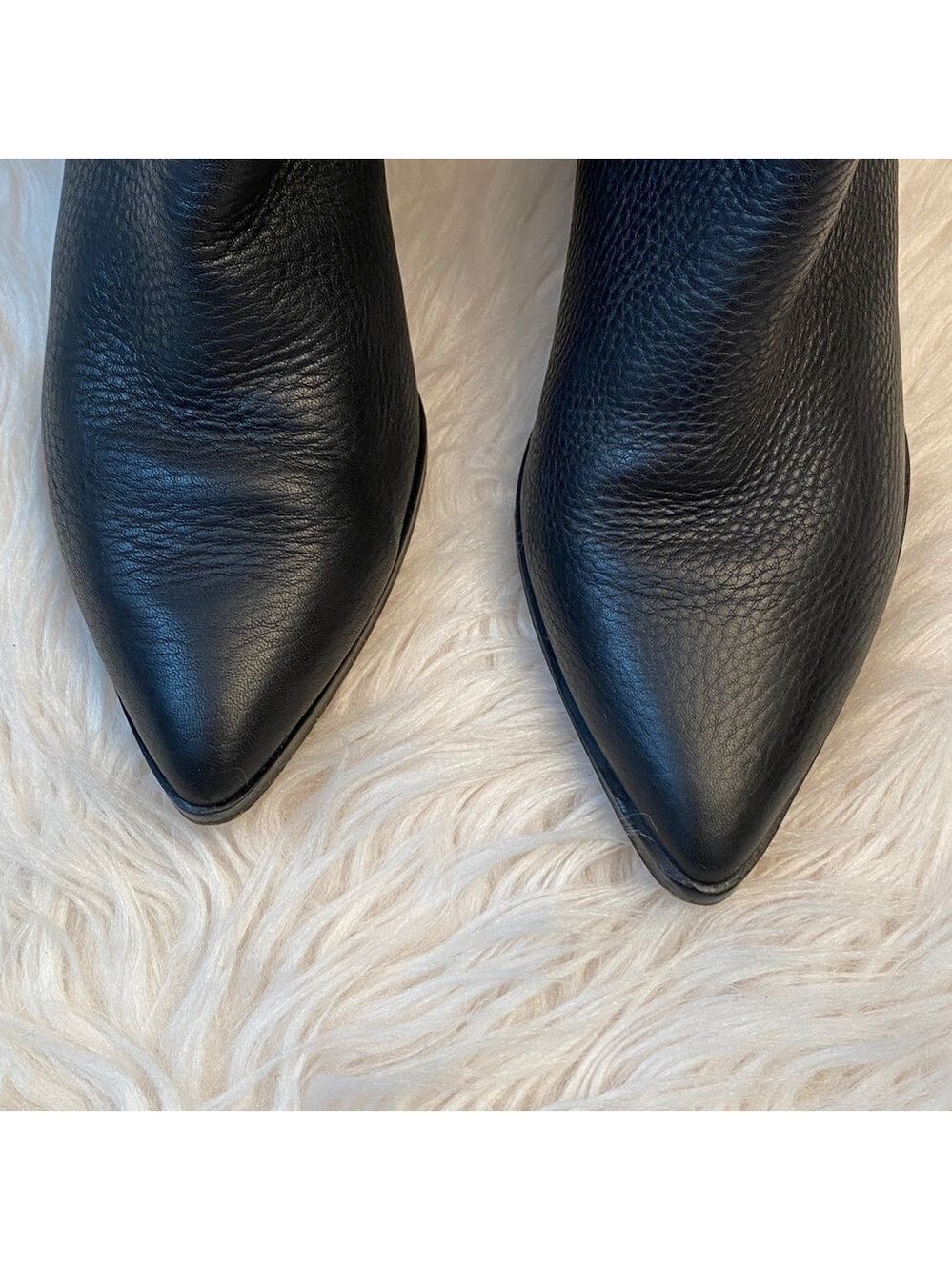 Dolce Vita Issa Black Leather Pointed-Toe Ankle Booties, Size 7.5 - Picture 12 of 17